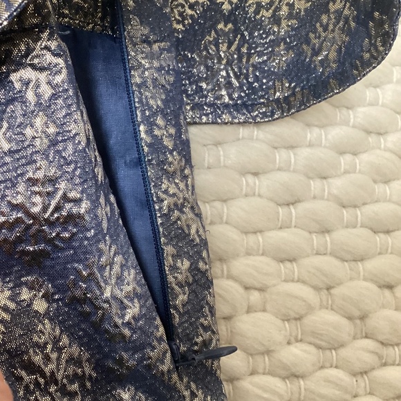 Vintage PRADA Womens Silver and Gold Brocade Belted Mini Skirt Size 38 US 2 EUC - Picture 4 of 13